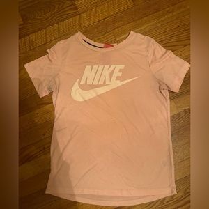 Nike size medium tee